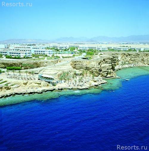Dreams Beach Resort 13